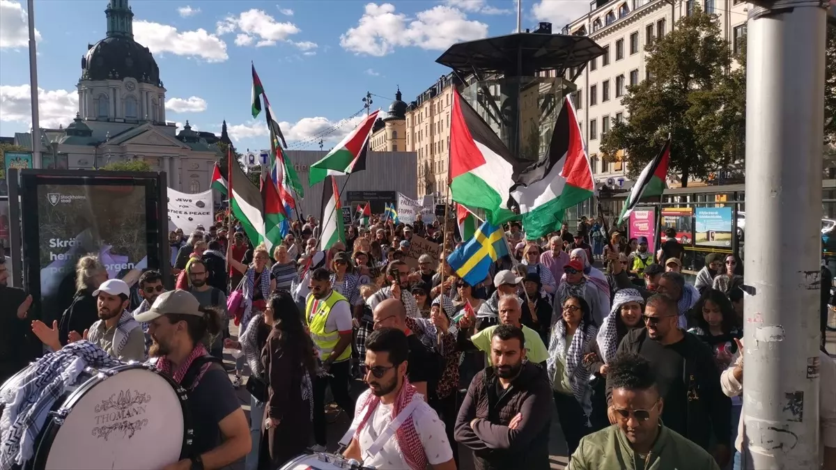 Stockholm’de Filistin İçin Dayanışma Gösterisi