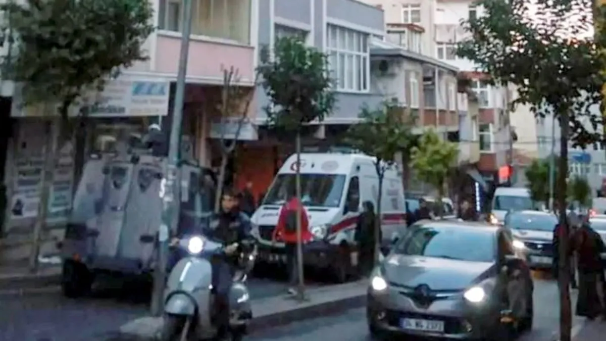 Üzerine baza kapağı düşerek ölen kadın son yolculuğuna uğurlandı
