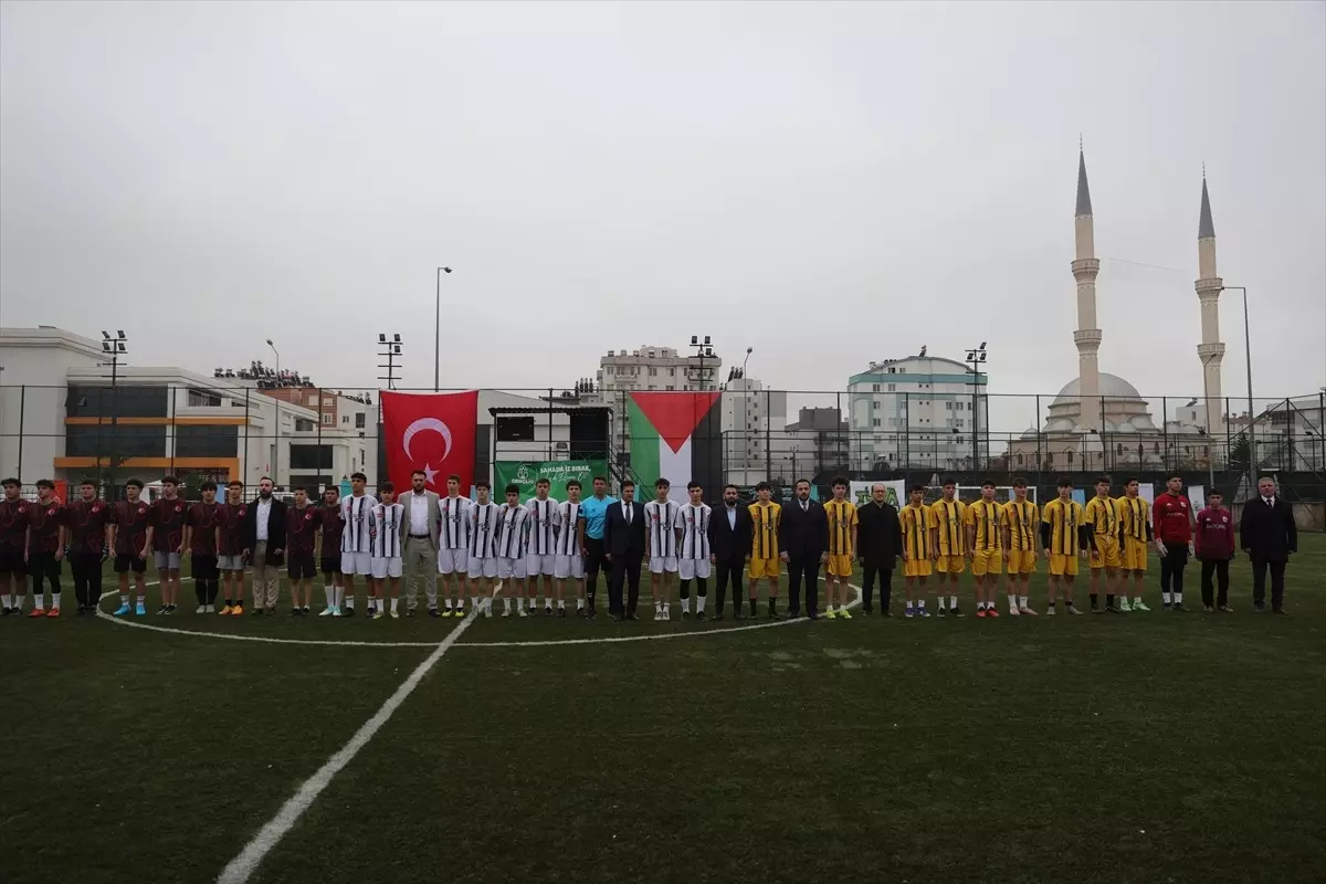 TÜGVA’dan Gençlere Okuma ve Spor Projeleri
